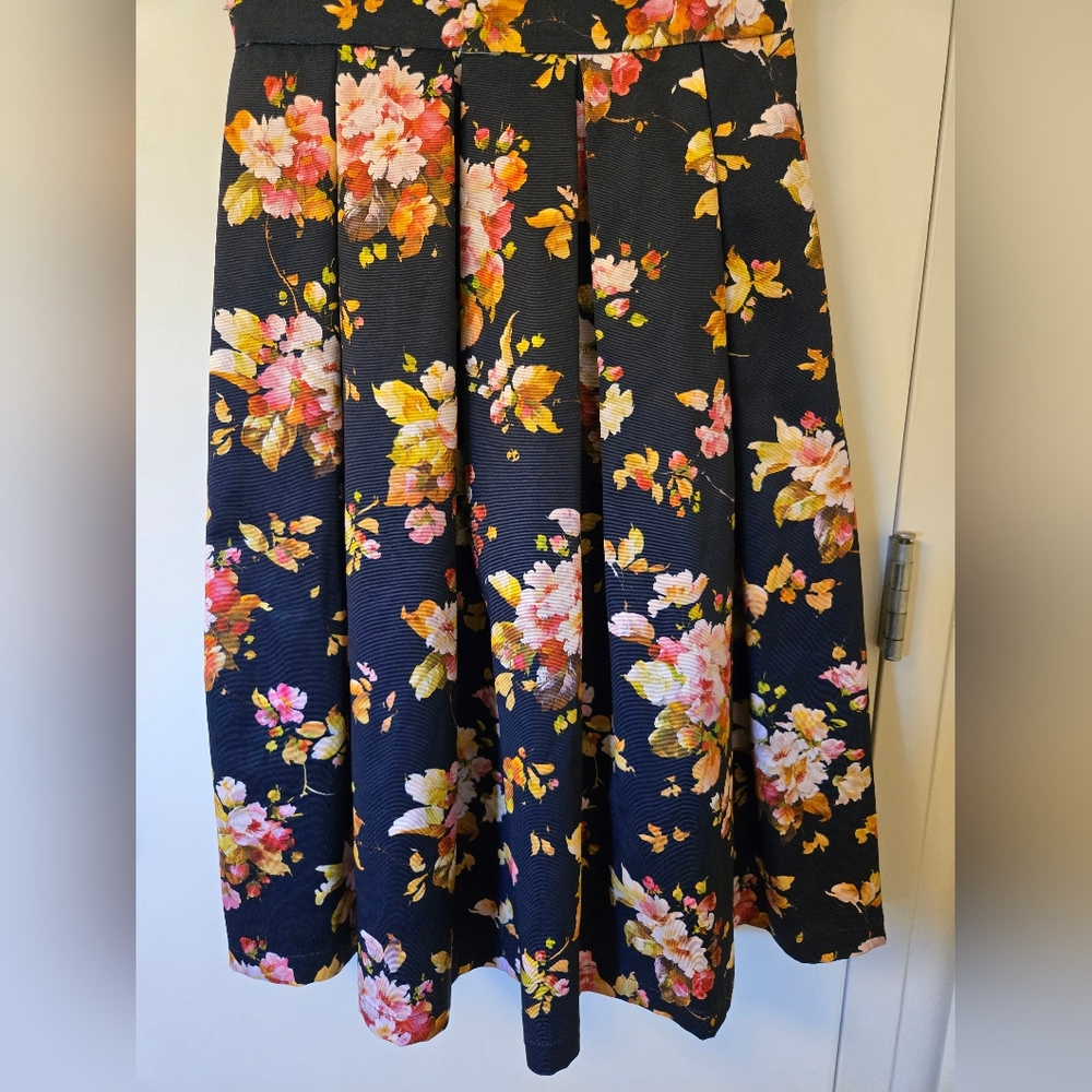 ModCloth Navy Floral Fit and‎ Flare Dress - Picture 2 of 10